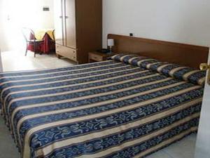 Hotel Fiorini Roma Ngoại thất bức ảnh